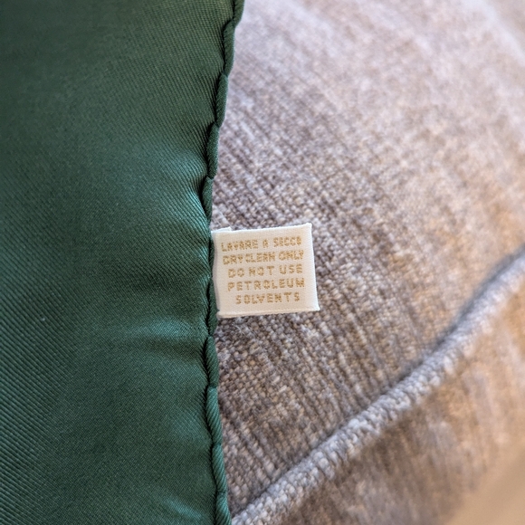 Gucci Horsebit Silk Scarf - 33" square - Picture 4 of 11